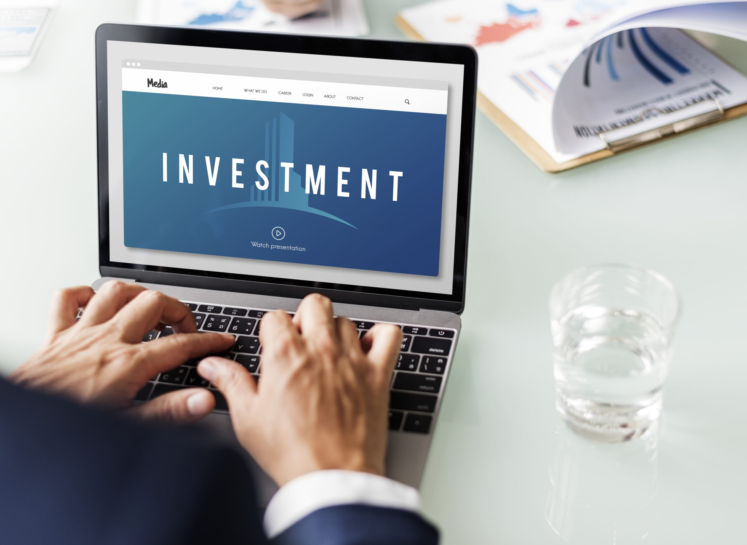 A smarter way to invest in the whole market.